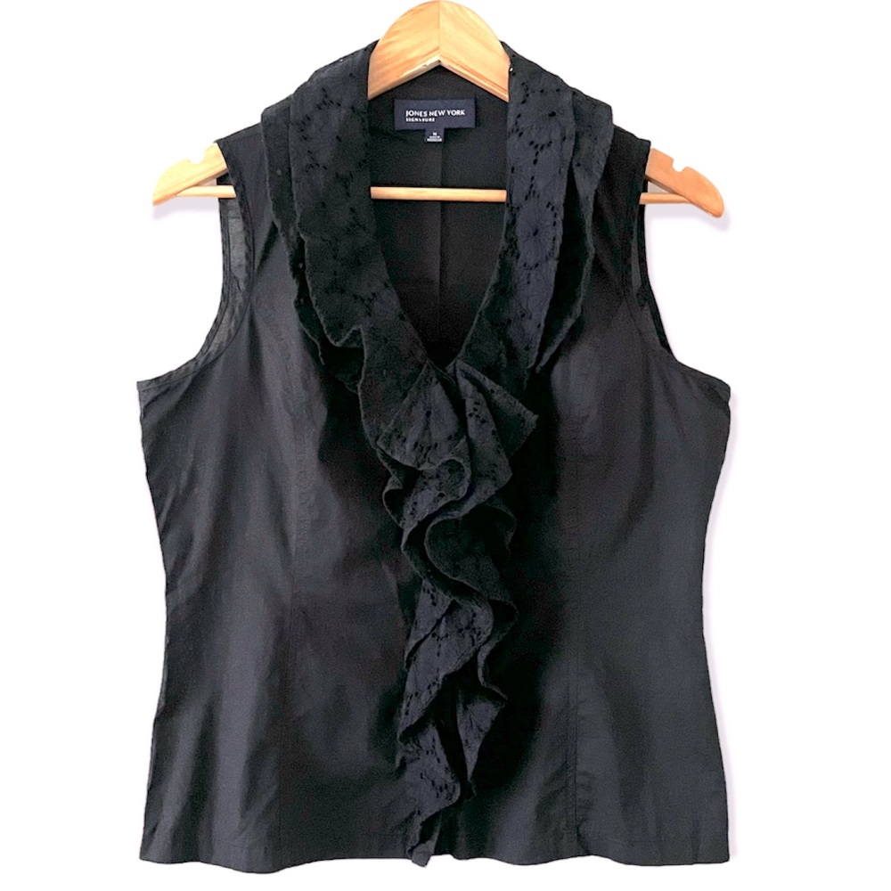 Jones New York Signature Eyelet Ruffled Trim Sleeveless Top